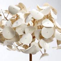 Leaf Lamp Takes Inspiration from Patterns in Nature