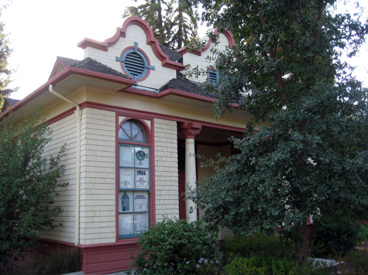 Schoolhouse Rock Reaps Platinum Town Center