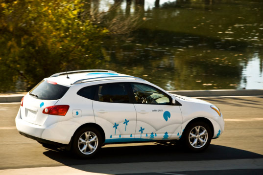 Better Place Makes Electric Vehicle Grids a Reality