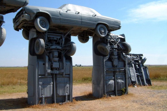 Carhenge: Scrap Vehicles Replicate Prehistoric Monument