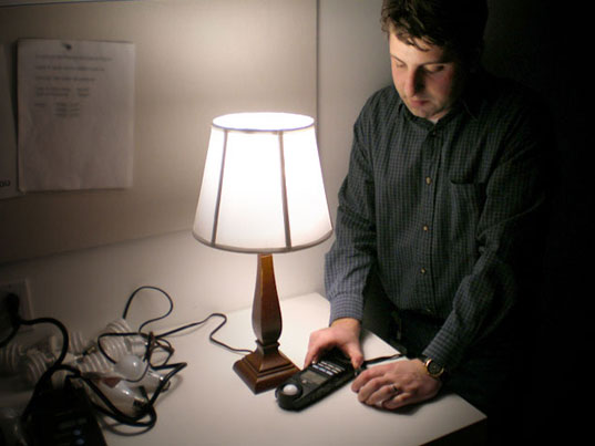 CFLs: The Verdict From Popular Mechanics