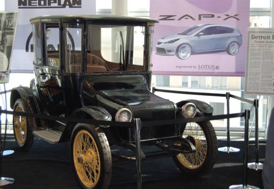 TRANSPORTATION TUESDAY: The Detroit Electric is Back!