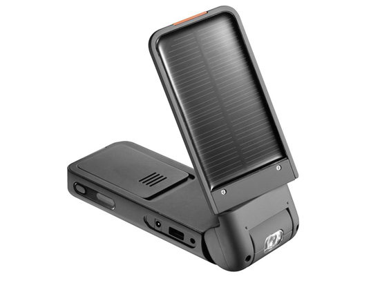 CES 2009: Energizer Debuts a Solar Battery Charger