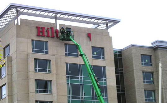 HILTON GOES GREEN