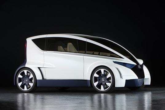 Honda Unveils Ultracompact P-NUT Car