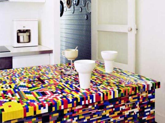 Incredible Kitchen Renovated with LEGOs