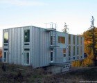 Cantilever House Combines Commercial Steel and Residential Style