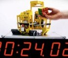 LEGO Robot Solves a Rubik’s Cube in 25 Seconds Using Droid Phone