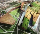 Green Roofed Farm City Combines Agriculture and Urban Density
