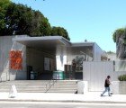 Oakland’s Renovated Museum is a Green-Roofed Urban Gem