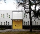 Modern Mexican School Keeps Cool with Sun-Shading Skin