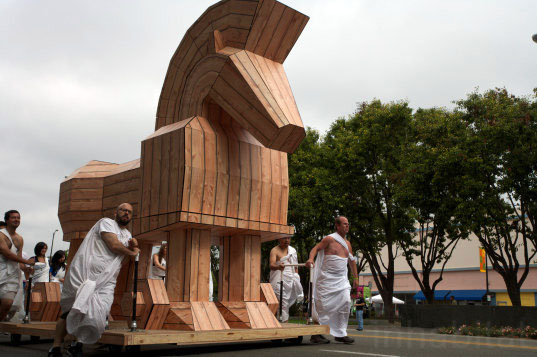 san jose biennial, diy, green transportation, green parade, green events, green vehicles, recycled vehicles, recycled materials, green prix