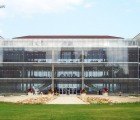 Loyola’s Paperless Library Offers Stunning Lakeside Views