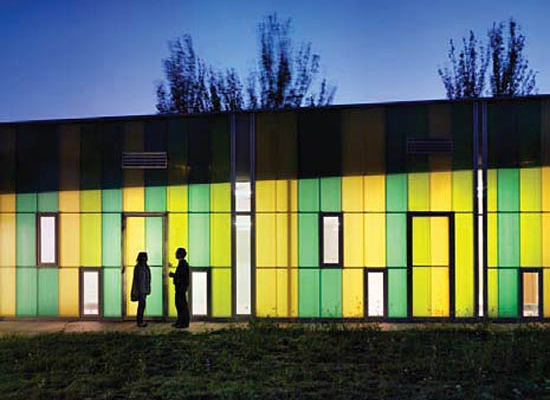 daylight walls, environmentally appropriate design, green kitagarden, green nusery, green roof spain, Santiago Carroquino Arquitectos, solar thermal heat, spanish sustainble design, Zaragoza school