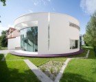 Flowing German Office Features State Of The Art Systems