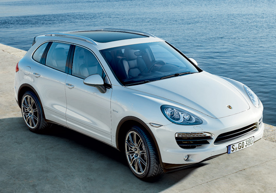 Porsche Cayenne S cayenne s hybrid, gigaom tv green overdrive, hybrid vehicle test drive, alternative transportation, green car, porsche hybrid, sustainable design, green design