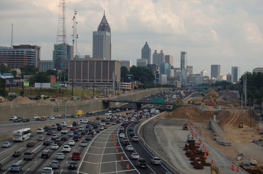 traffic, traffic congestion, road congestion, mobility, infrastructure, traffic jam,  transportation policy, Texas Transportation Institute, urban mobility report, wasted gasoline
