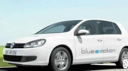 green overdrive, gigaom tv, volkswagen blue-e-motion golf, vw electric golf, green transportation, alternative transportation, electric car, sustainable design, green design