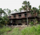 Elevated Prefab Home On Cusabo Island is Perched To Withstand Fire and Hurricane