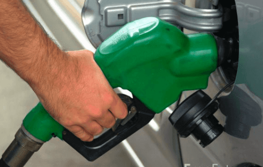 oil, middle east crisis, egypt crisis, middle-east oil, oil dependence, foriegn oil, domestic energy, egypt turmoil, suez canal, oil consumption, fuel usage