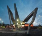 Spider-Legged Templestowe Sporting Pavilion Built With Recycled Brick From Old Stadium