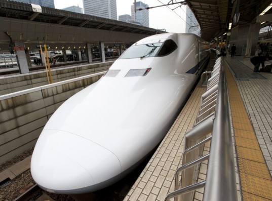 Bullet Train japan, china, high-speed rail, high speed rail, hsr, rail, passenger rail, china high-speed rail, japan high-speed rail, rail line, maglev trains, maglev train
