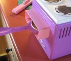 Greener Lighting Policies Kill the Incandescent Easy Bake Oven