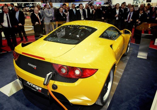 Artega SE, Sports Car, Electric Car, Geneva Motor show, Tesla Roadster, electric vehicle, ev, electric car, artega, tesla, green transportation, green sports car