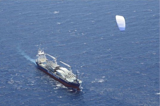 cargill shipping, skysails, cargill skysails, green shipping, cargill giant kites, skysails giant kites, kite propelled ships