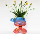Diederik Schneemann’s Artpieces Made of Flip Flops Burst with Color and Energy