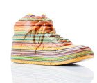 8 Eye-Popping Skull, Sneaker and Teddy Bear Sculptures Made from Recycled Skateboards