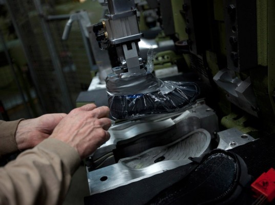 KEEN footware, green shoes, green fashion, eco fashion, eco wear, north portland, green oregon, KEEN portland factory, Portland Boot