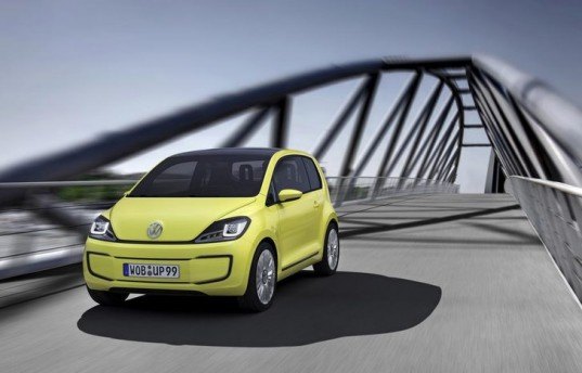 Volkswagen EVs, Volkswagen hybrid, Up! electric vehicle, Golf electric vehicle, Golf blue-e-motion, e-Up! EV, green transportation, green automotive design, alternative transportation