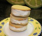 DIY: Make Organic Homemade Lemon Ice Cream Sandwiches!
