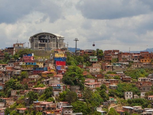 Metro Cable-UTT Metro Cable, Urban Think Tank, cable car system, caracas, venezuela, green transportation, public transport