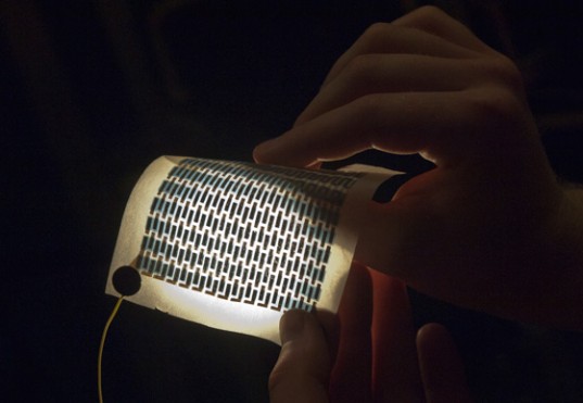 solar cell printer, MIT solar cell, solar cell printed on paper, MIT solar cells, solar cells ordinary paper, solar cell advanced material, vacuum solar cells