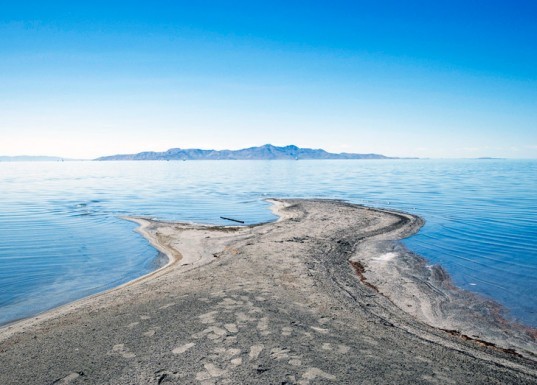 great salt lake, great salt lake enzyme, great salt lake bacteria, great salt lake biofuel, biofuel enzyme, non food derived biofuel, biofuel, biofuel production, green power, green energy, sustainable power, sustainable energy, sustainable transportation, green transportation, lignocellulosic biomass