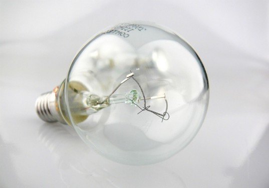 bulb act, energy act 2007, house passes energy act amendment, light bulb energy efficiency standards, energy standards for light bulbs, green lighting