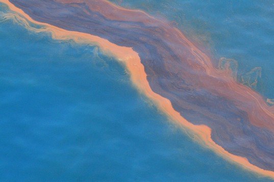 Oil spill, Gulf of Mexico, BP, Macondo Well, Daren Beaudo, Stuart Berman, Oil sheen, Oil Leakage, Oil Spill, bp oil spill, new gulf oil spill, gulf oil spills, bp environmental damage, gulf water damage