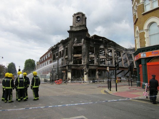 Riot Rebuild after the London Riots riot rebuild, london riots, tottenham riots, riot rebuiding effort, riot clean up effort, lond riots aftermath, 2011 england riots