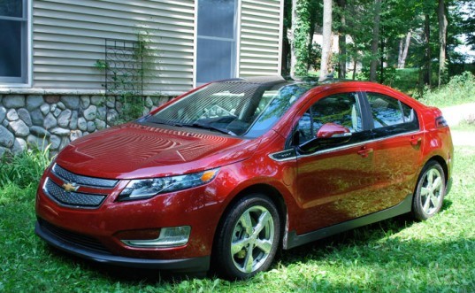 [Image: rsz-chevy-volt-test-drive-front-view-lead-537x331.jpg]