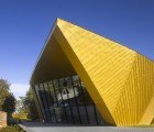 The Golden Banana: Rafael Viñoly’s Firstsite Arts Center Finally Opens with Mixed Reviews