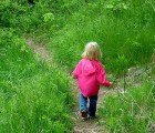 New Study Shows ADHD Symptoms May Be Eased By Playing in the Grass