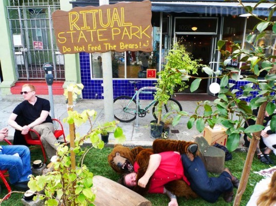 park(ing) day, parking day, pop up park, park, green space, urban design, green design, sustainable design, urban activism, social design, parking spot, Parking meter, 