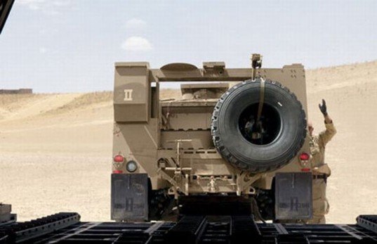 Oshkosh L-ATV, hybrid vehicle, hybrid truck, diesel hybrid, electric hybrid, Army hybrid, Army Humvee replacement, green transportation, alternative transportation, green military technology, green military vehicles, Oshkosh Defense