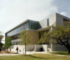 Fleck Hall: Andersson-Wise Architects Revamps an Old Science Building Instead of Tearing It Down