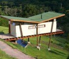 Low-Impact Pinus House Takes Flight in a Brazilian Pine Forest