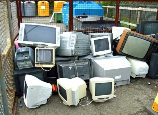 electronics recycling industry, electronics recycling, e waste, electronics waste, how to recycle electronics, where to recycle electronics, old electronics, dispose electronics