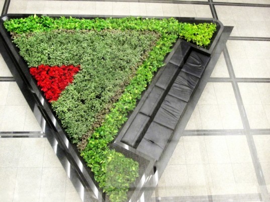 Azuma Makoto Gardening Club , ark hills gardening club, mori building, garden design, Takeharu Sugawara design, garden renewal, japanese gardening, tokoyo community garden
