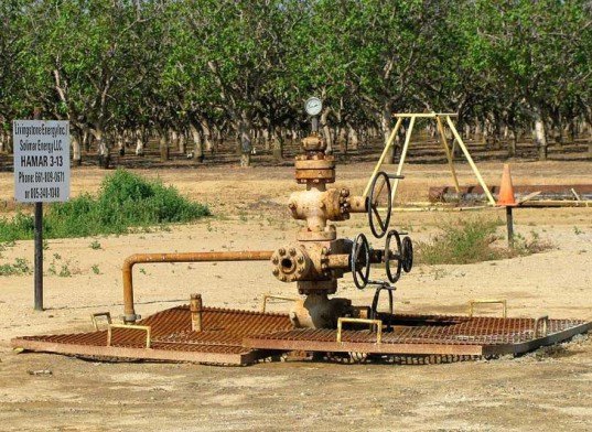 fracking, fracturing, hydraulic fracturing, natural gas, natural gas extraction, what is fracking, fracking chemicals, fracking destruction, fracking effects, fracking consequences, hydraulic fracturing effects, hydraulic fracturing chemicals, groundwater, groundwater contamination, epa, environmental protection agency, pavillion wyoming, pavillion, wyoming